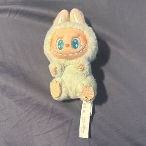 DAMAGE HAVE A SEAT POP MART LABUBU